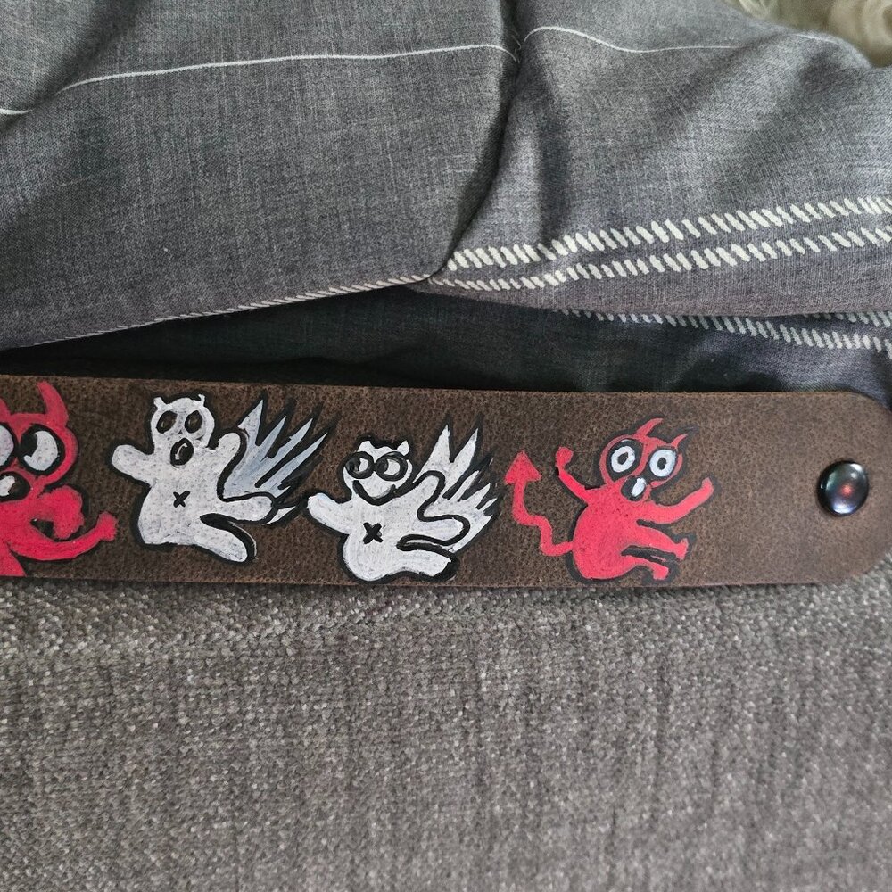 Leather snap bracelet